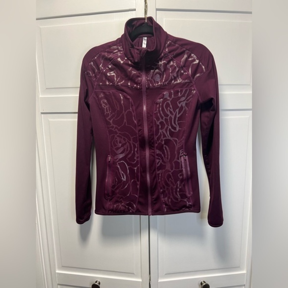Fabletics JoJo Burgundy Floral Zip Jacket Size Small